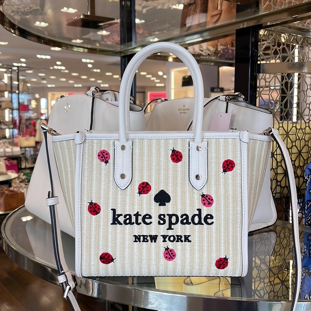 Kate Spade Ella Small Ladybug Tote Bag
COLOR:
Natural Multi
NWT - Picture 6 of 16